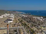 Tregua Irán-EU desploma precio del petróleo tras reapertura del estrecho de Ormuz