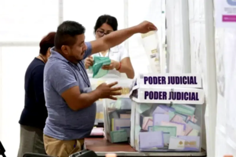4T acelera aprobación de aplazamiento de elección judicial