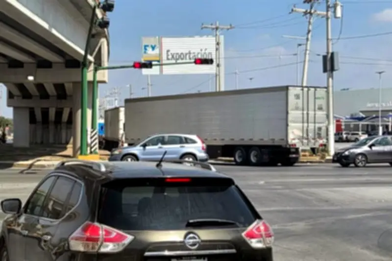 Aduana de Matamoros frena retorno de tráileres vacíos