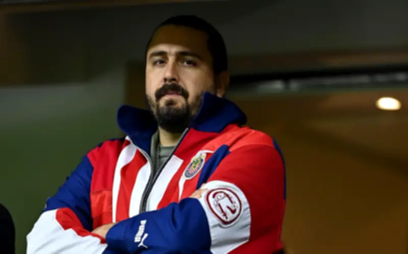 Amaury Vergara exige el regreso inmediato de jugadores de Chivas