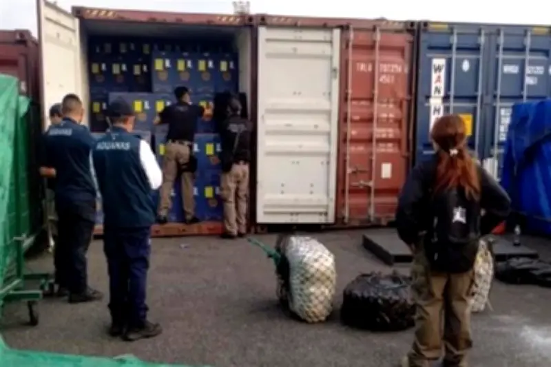 Aseguran más de 200 kilos de cocaína en puerto de Manzanillo