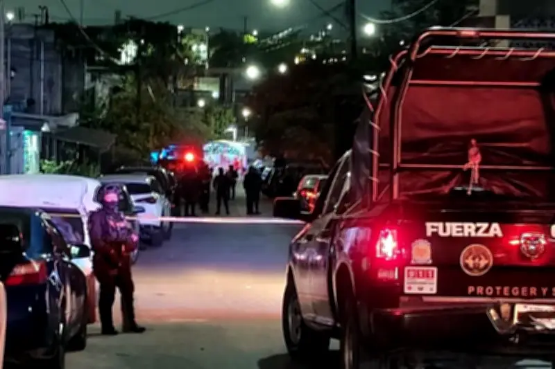 Baleado en el pecho: hombre grave en hospital