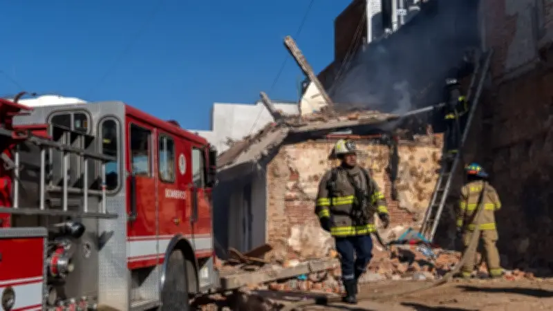 Bomberos en Zacatecas arriesgan su vida sin sueldo ni prestaciones