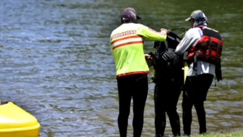 Buzos buscan a familia desaparecida en lago de hotel resort en Mascota