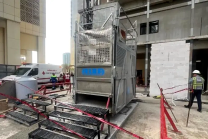 Caída de elevador en obra de San Pedro deja 7 heridos