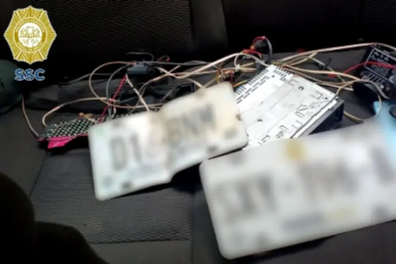 Caen dos robacoches en Magdalena Contreras