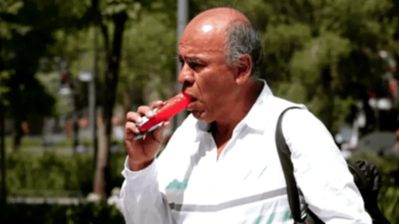 Calor extremo y lluvias fuertes: 11 estados superarán los 40°C este viernes