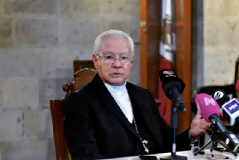 Cardenal de Guadalajara envía condolencias por accidente en Nayarit