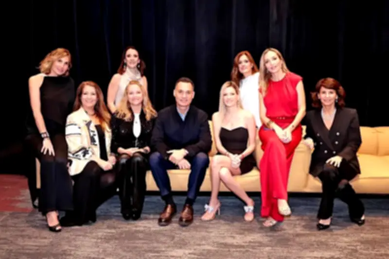 Celebran 10 años de 'Ilusión' con gran evento social
