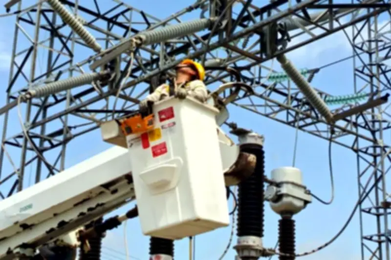 CFE concluye obra para aumentar suministro eléctrico en México
