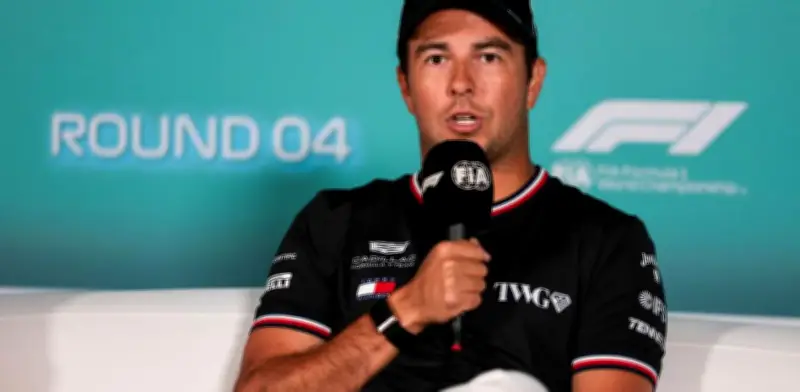 Checo Pérez: con mejoras de Cadillac estaremos más cerca en Canadá