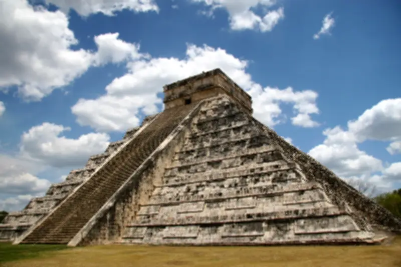 Chichén Itzá: turismo masivo presiona accesos y servicios en 2026