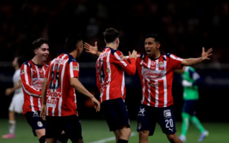 Chivas recupera a Castillo y Sepúlveda para cuartos ante Tigres