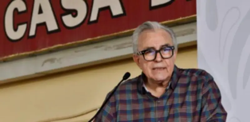 Congreso de Sinaloa sesiona para definir sustituto de Rocha Moya