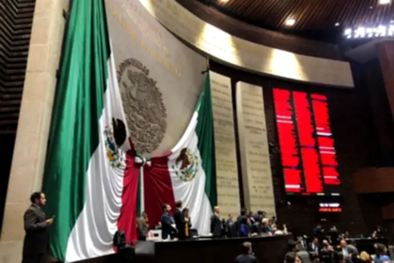 Congreso exhibe caos y rezagos en su gestión
