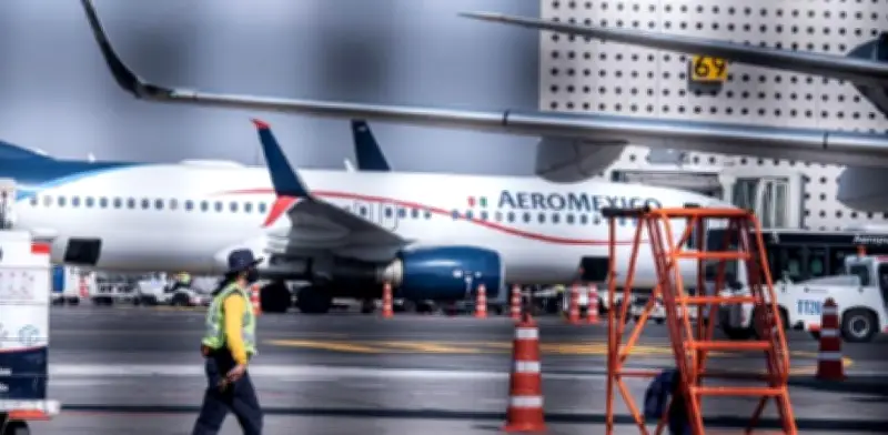 Controladores aéreos mantienen amenaza de huelga rumbo al Mundial 2026