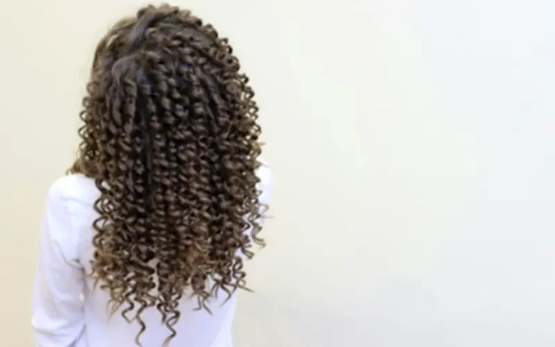 Corte bob rizado: ideas para lucir joven y sin frizz