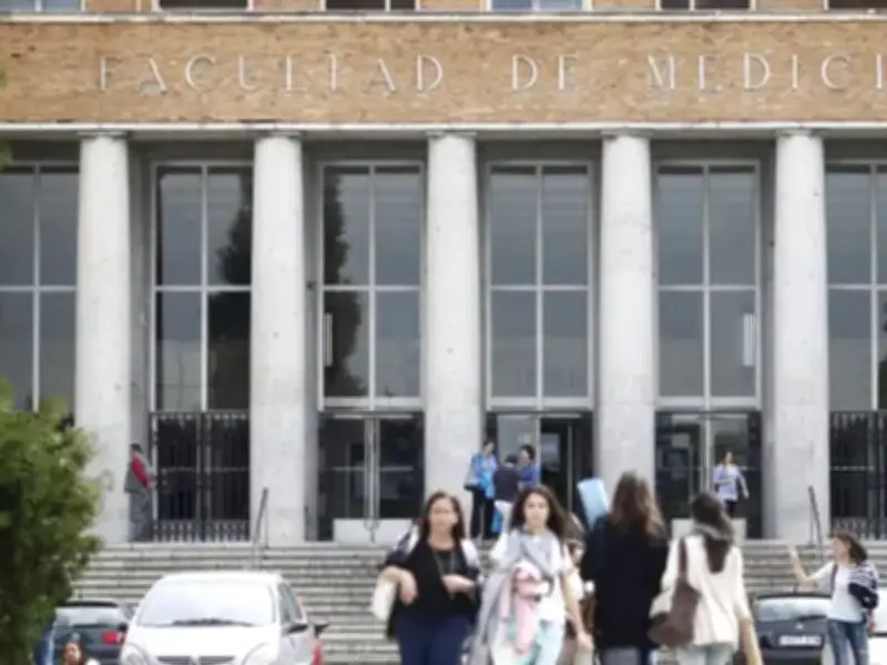 Crisis comunicacional en universidades: más allá de las redes sociales