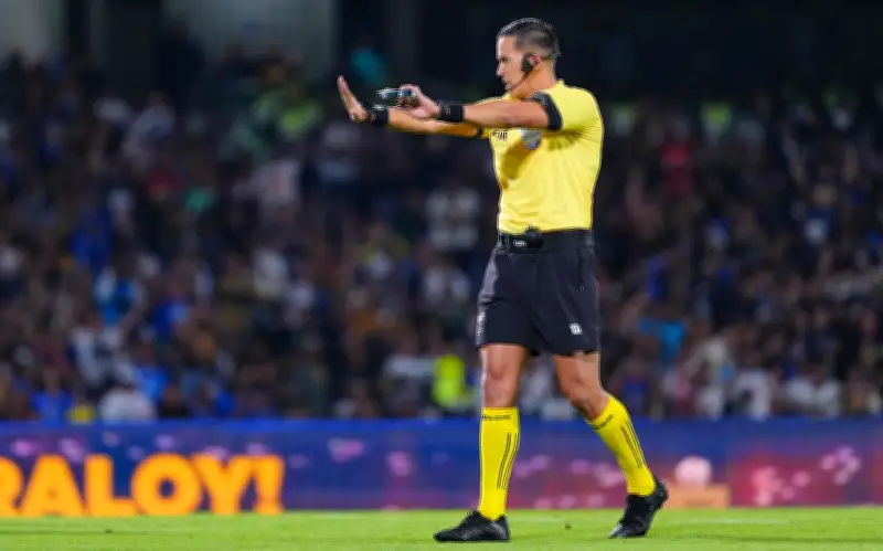 Cruz Azul pide cambio de árbitro para la Final ante Pumas