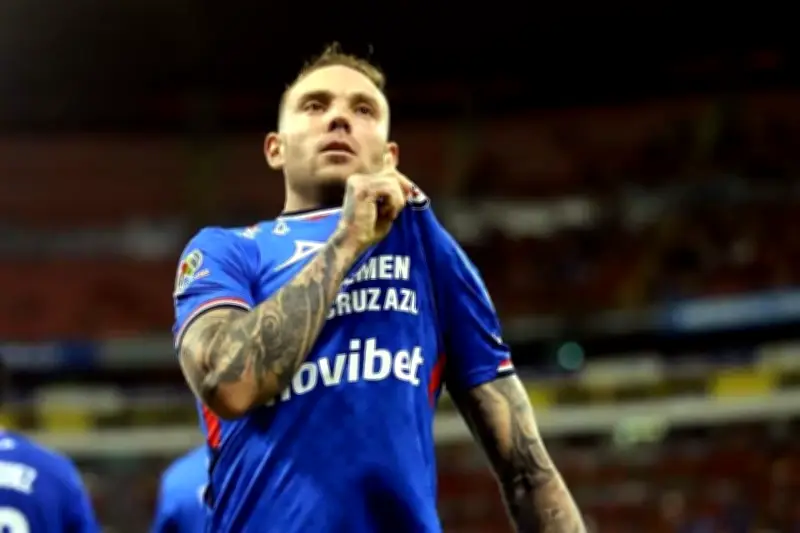 Cruz Azul se acerca a semifinales tras vencer al Atlas