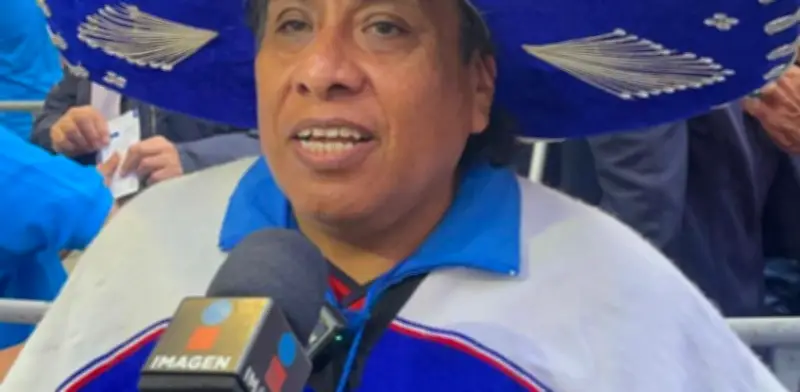 De pedir ayuda en el panteón a buscar la décima de Cruz Azul