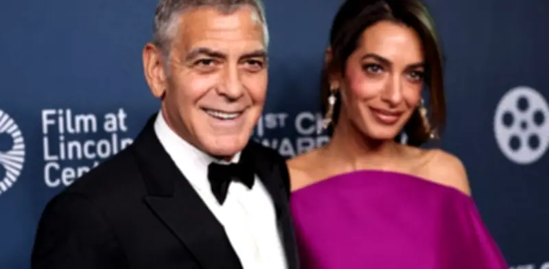 De soltero eterno a enamorado: la historia de George y Amal Clooney