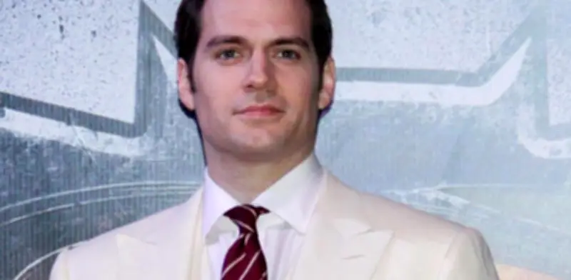 De Superman a espía: las películas imperdibles de Henry Cavill