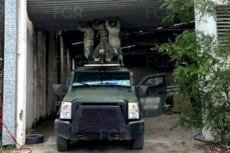 Decomisan 15 vehículos blindados en Reynosa