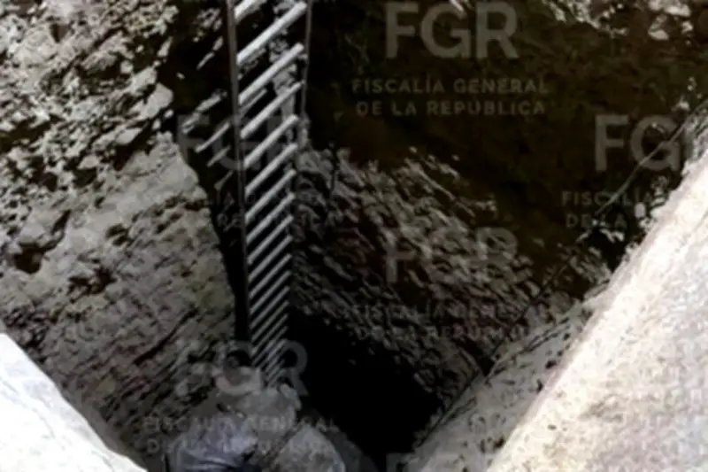 Decomisan 184 mil litros de huachicol y desmantelan túnel en Guanajuato