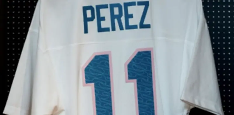 Delfines de Miami 'fichan' a Checo Pérez y pilotos latinos de F1
