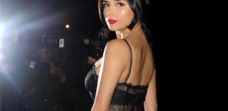 Demi Rose Mawby: la doble de Selena Gomez que causa furor en Instagram