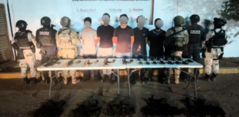 Detienen a 10 sicarios en Culiacán; dos policías heridos