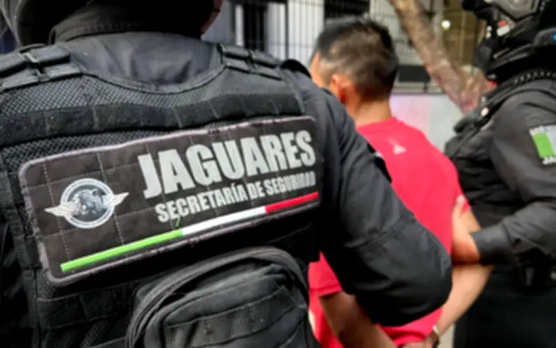 Detienen a asaltante en Guadalajara durante operativo del Día de las Madres