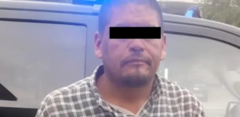 Detienen a hombre por flagelar a caballo con látigo en Nuevo León