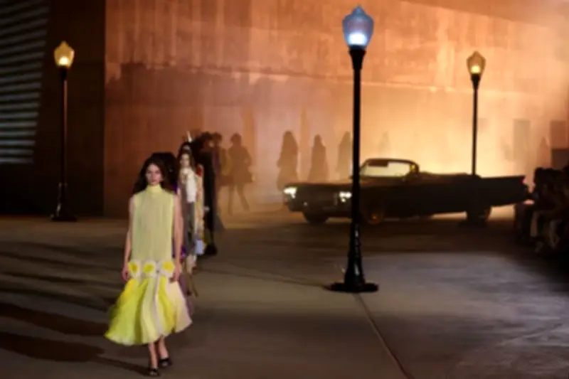 Dior convierte Los Ángeles en set de cine para Cruise 2027