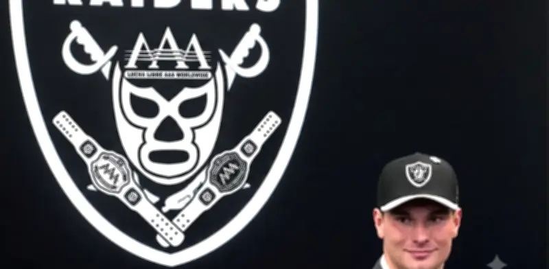 Dueños de Triple A compran parte de los Raiders y expanden su imperio