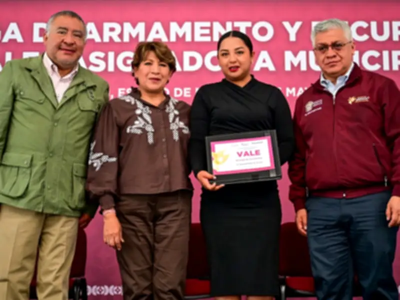 Edomex entrega 92.4 mdp para equipar policías municipales