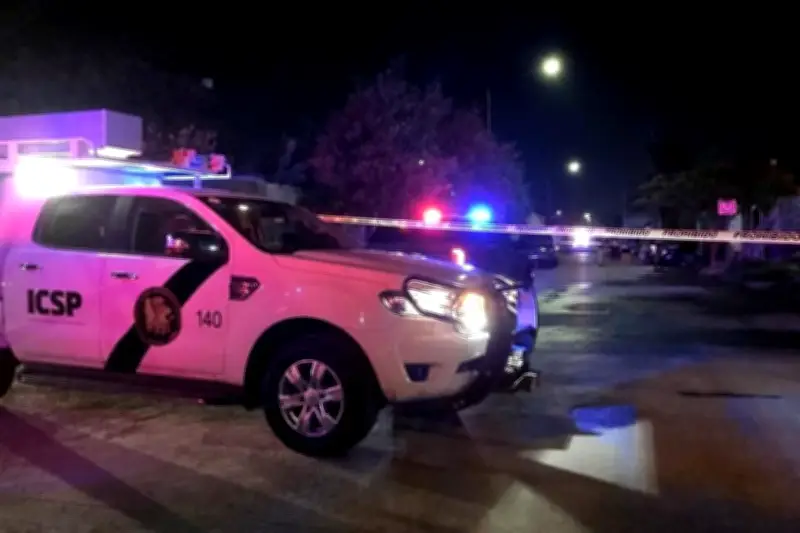 Ejecutan a joven en taxi de aplicación en CDMX