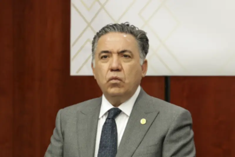 Enrique Inzunza falta otra vez a Comisión Permanente tras nexos con narco