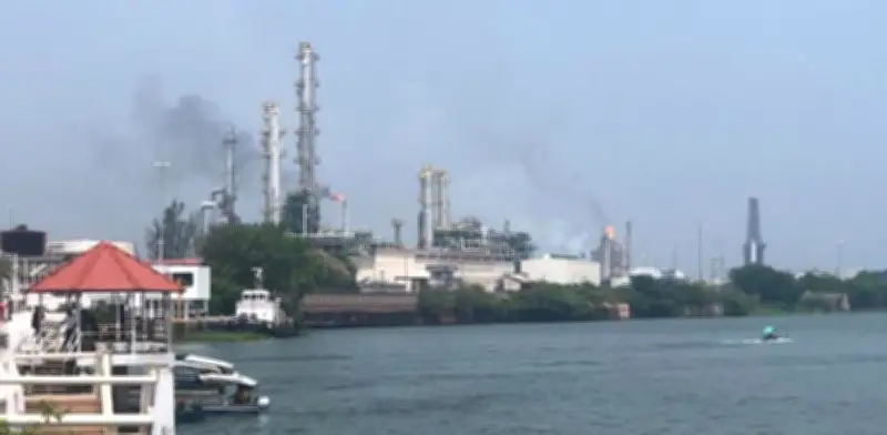 Escuelas en Veracruz sobre ductos de Pemex: riesgo latente ignorado