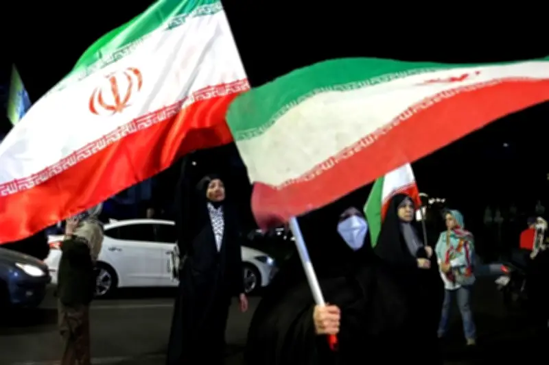 EU flexibiliza postura nuclear sobre Irán en negociaciones