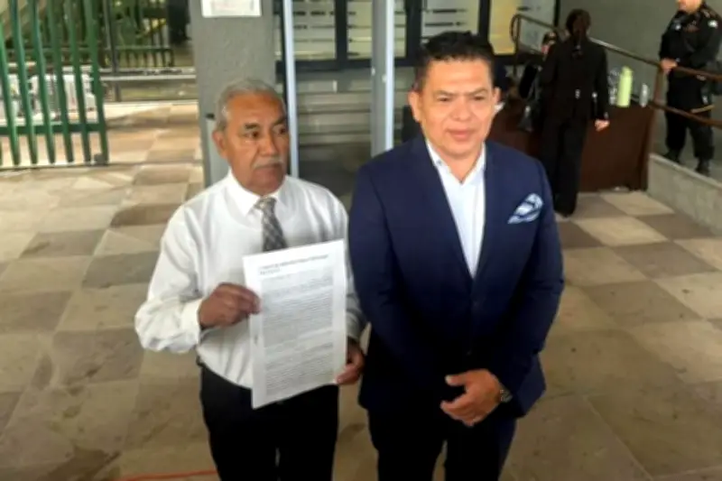 Exdiputado denuncia fraude a empresario sampetrino