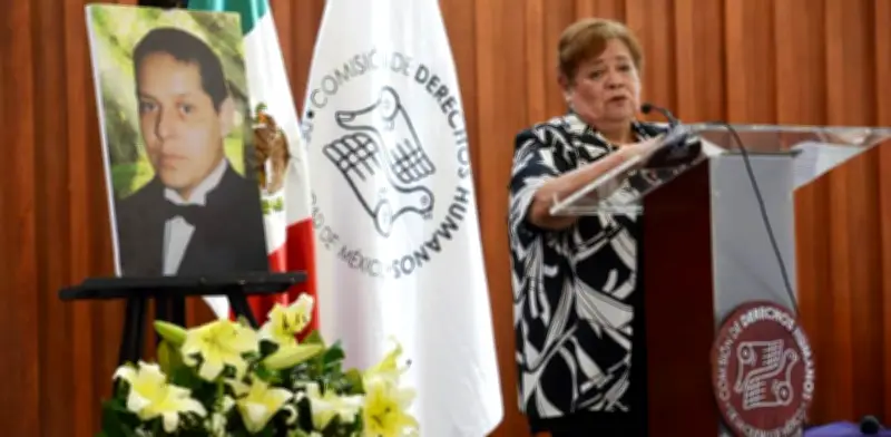 FGJ se disculpa por donar cuerpo de desaparecido a escuela