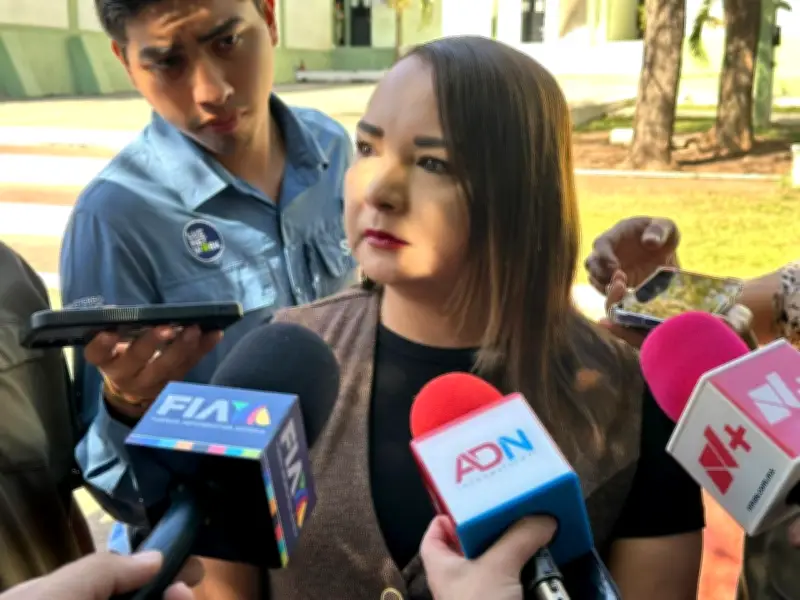 Fiscalía de Sinaloa analiza separar a vicefiscal Dámaso Castro por nexos con el narco