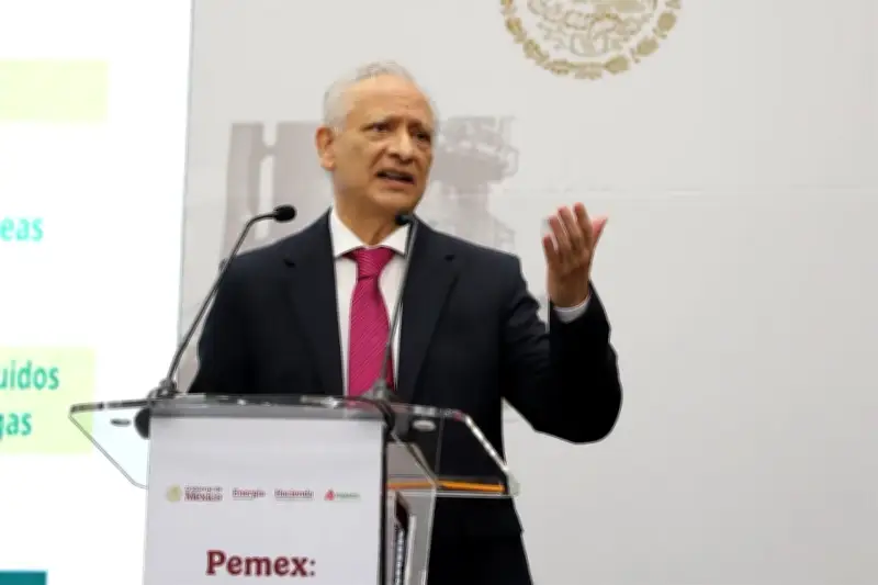 Fracasan contratos en petroquímicas de Pemex