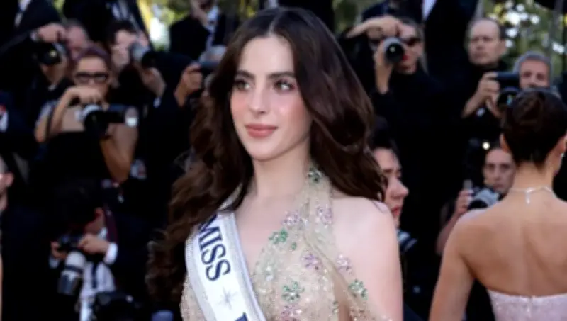 Fátima Bosch, Miss Universo 2025, deslumbra en Cannes