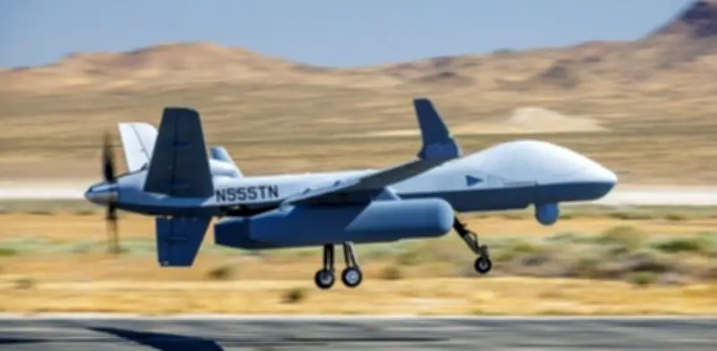 GA-ASI completa primer vuelo del MQ-9B con pods AEW