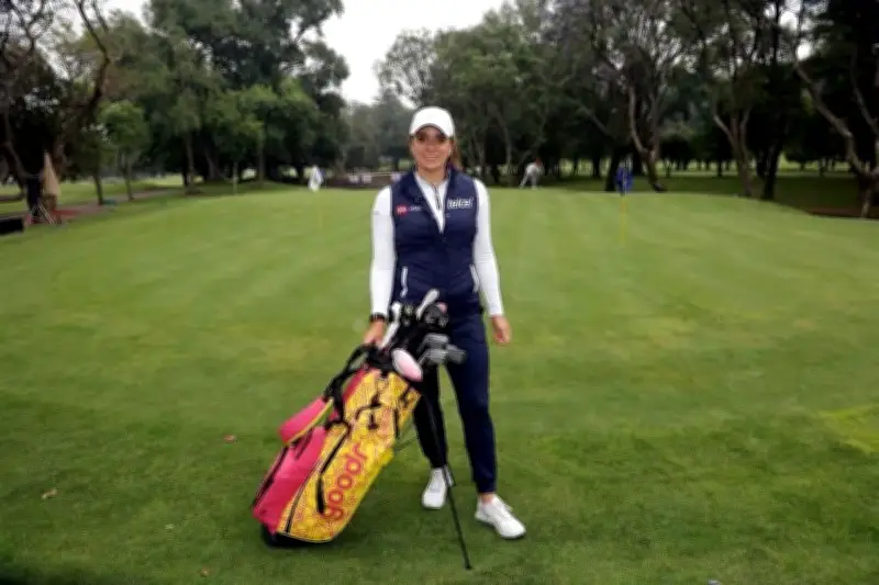 Gaby López disfruta cada momento en el golf profesional