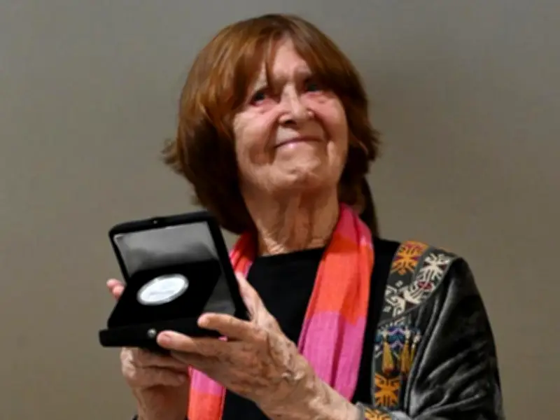 Gerda Gruber recibe Medalla Bellas Artes 2026 en el Museo de Arte Moderno