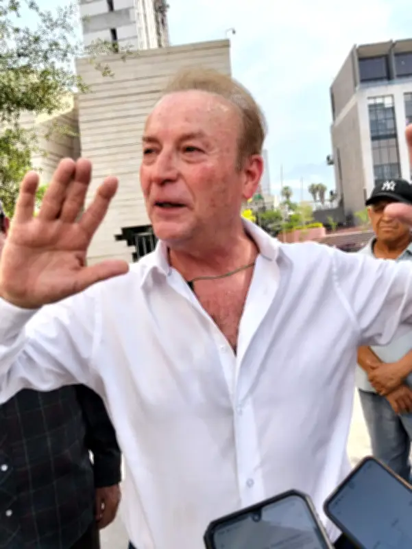 Gilberto Lozano se autodestapa para gubernatura de NL en 2027